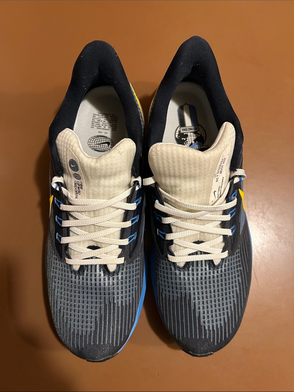Nike Mens Air Zoom Pegasus 39 Premium 'Obsidian Yellow